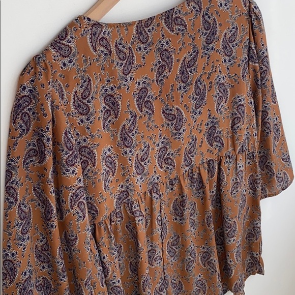 Rokoko Paisley print 3/4 sleeve peplum top, size L - Picture 9 of 10